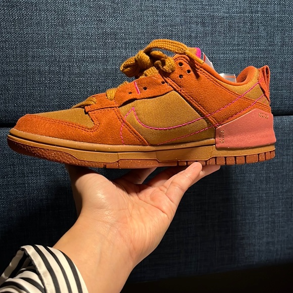 NIB Nike Dunk Low Disrupt 2 Desert Bronze Women’s Size 6.5 - Picture 2 of 6